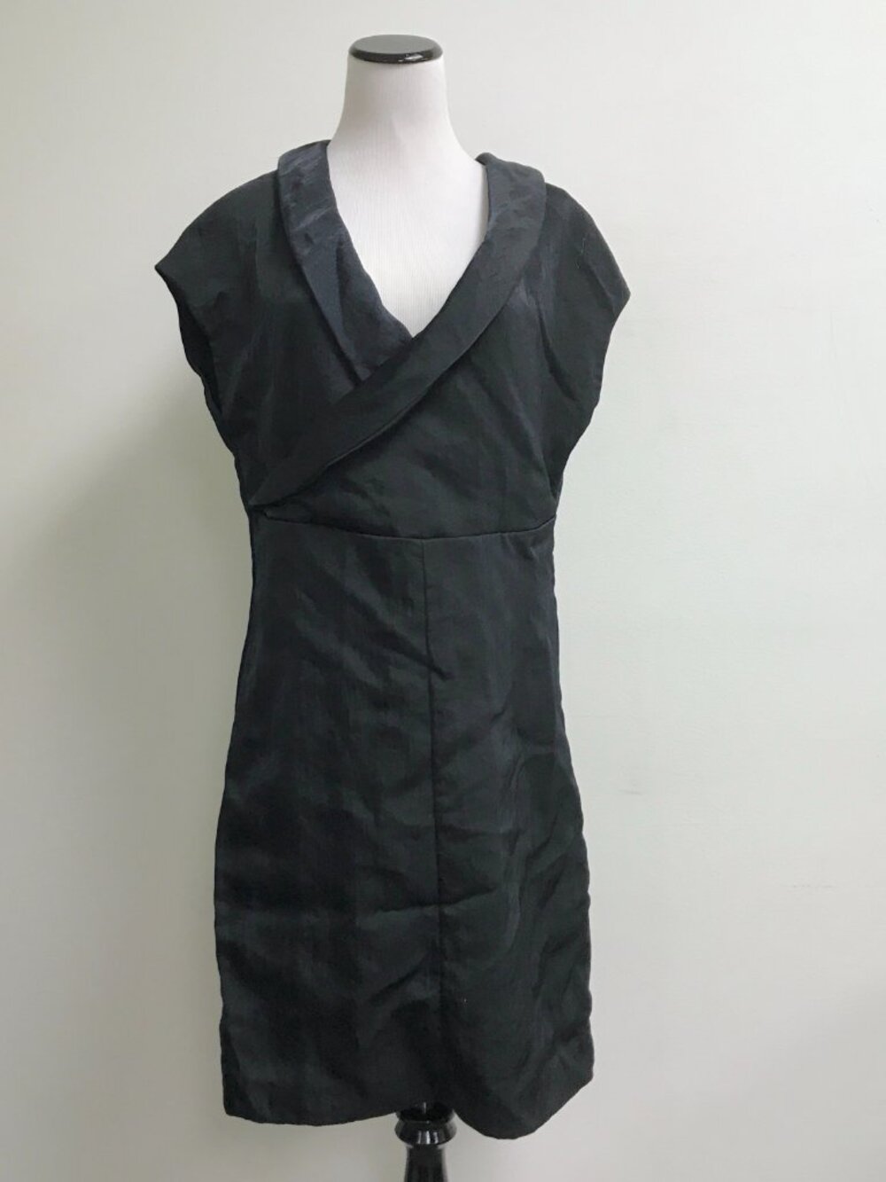 Marni black silk faille dress portrait collar Italy 12 Classic wedding party